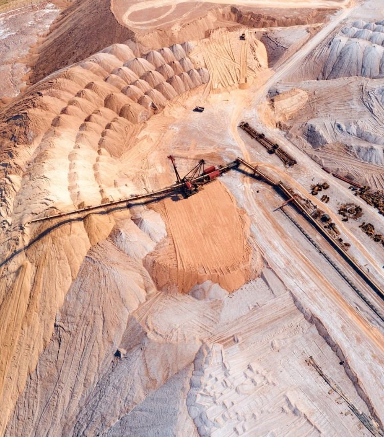 Why Choose Us - Industrial Mineral Exporters